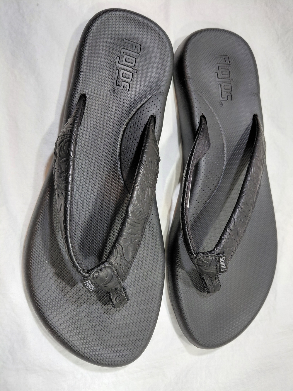 NEW FloJos Womens Black Flip Flop Sandals SIZE 8